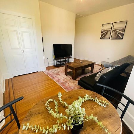 Charming 15-Bedroom Apartment In Elkins Park! Extérieur photo