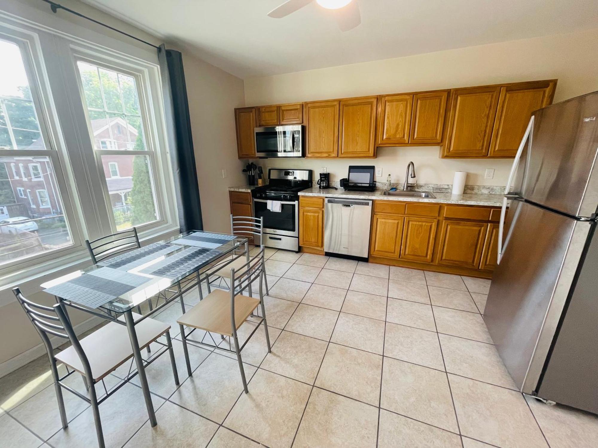 Charming 15-Bedroom Apartment In Elkins Park! Extérieur photo